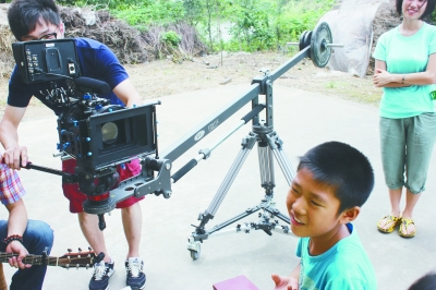 �ƶ����������µ�΢��Ӱ����Ч��